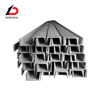 Ελαφριά προφίλ Gi Ζυγισμένα En S235jr S275jr S355jr A36 Ss400 Purlin Διαρθρωτικό C U Χαμηλό άνθρακα χάλυβα κανάλι