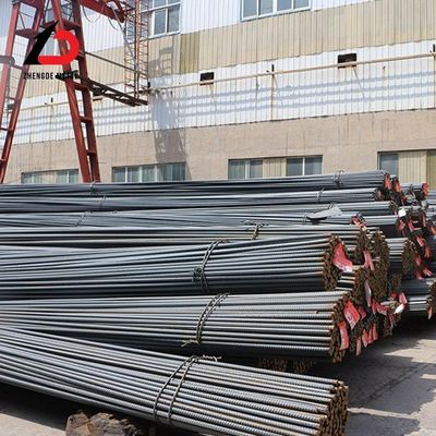 18 mm θερμά τυλιγμένες παραμορφωμένες ράβδους HRB335 HRB400 HRB500 Εύκολη συγκόλληση