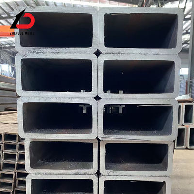 Κίνα Εταιρεία S235jr Ss400 S235j0 A572 Ατσάλι άνθρακα ορθογώνιο αδιάβροχο σωλήνα χαμηλού άνθρακα αδιάβροχο σωλήνα ατσάλι galvanized ορθογώνιο σωλήνα για οικοδομικό υλικό
