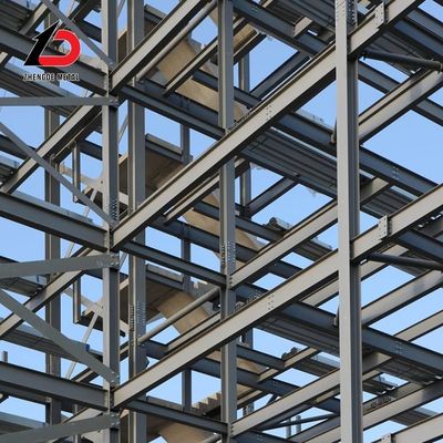 OEM μεταλλικό σκελετό υπόστεγο Χάλυβα Κτίριο Αποθήκη Προσυσκευασμένη δομή
