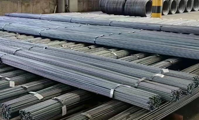 Ζεστά κυλούμενα σιδερένια ράβδοι HRB400 HRB500 20 mm παραμορφωμένα 3