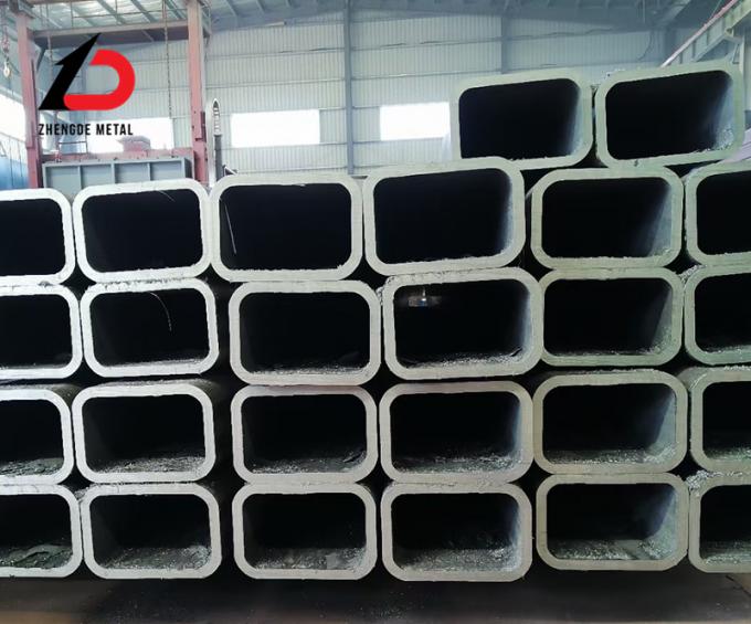 Κίνα Εταιρεία S235jr Ss400 S235j0 A572 Ατσάλι άνθρακα ορθογώνιο αδιάβροχο σωλήνα χαμηλού άνθρακα αδιάβροχο σωλήνα ατσάλι galvanized ορθογώνιο σωλήνα για οικοδομικό υλικό 4